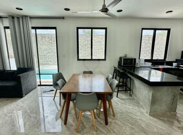 Casa · 112m² · 2 Recámaras · 1 Estacionamiento · Casa en Venta en Mérida