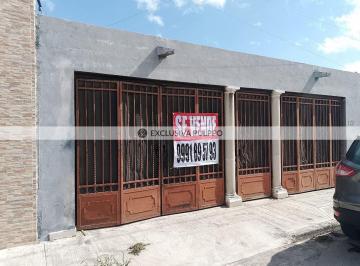 Casa · 70m² · 2 Recámaras · 2 Estacionamientos · Casa en Venta en Fraccionamiento Villa Magna