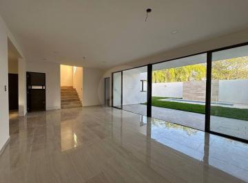 sala 202 ciruela.jpg · Casa en Venta en Sitpach