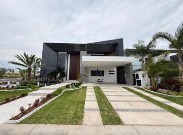 Casa de 5 habitaciones, Atlatlahucan · Casa en Venta en Fraccionamiento Lomas de Cocoyoc
