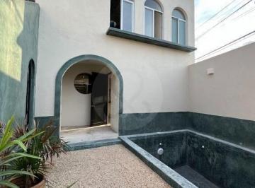 Casa · 213m² · 3 Recámaras · Casa en Venta en Merida Centro