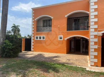 Casa · 434m² · 4 Recámaras · 4 Estacionamientos · Casa en Venta en Residencial Colonia México