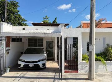 Casa · 179m² · 3 Recámaras · 1 Estacionamiento · Casa en Venta en Merida Centro