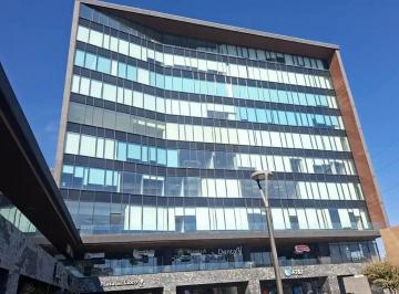 Oficina , Saltillo · Oficina en Renta en 6to Piso de Distrito V