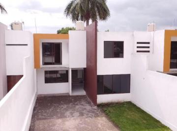Casa de 3 habitaciones, Cuautla · Casa de 220 m² con 3 Recámaras en Venta en Otilio Montaño, Cuautla