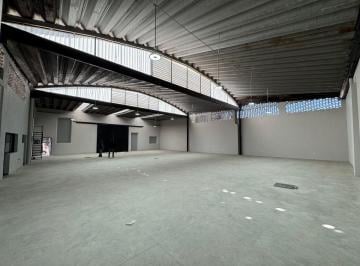 Bodega comercial , Guadalajara · Oportunidad Única! en Renta Moderna Bodega en Analco