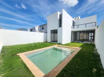 Casa de 3 habitaciones, Conkal · Casa en Venta en Privada Nadira Conkal, en Xcuyun Yucatán. ¡Gran Oferta!