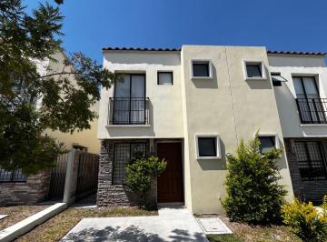 Casa de 3 habitaciones, El Marqués · Casa en Renta en Capital Sur, El Marques, Zona Industrial