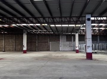 Bodega comercial · 2500m² · 10 Estacionamientos · Bodega Industrial en Renta de 2,500 m² con Andenes y Oficinas