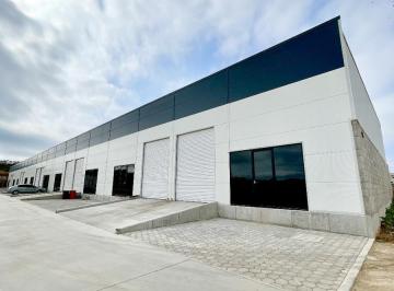 Bodega comercial · 360m² · 2 Estacionamientos · Bodega Industrial en Parque Industrial Polígono Empresarial Santa Rosa Jauregui