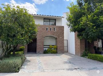 Casa de 3 habitaciones, Querétaro · Casa Renta Triana Cumbres del Lago Juriquilla