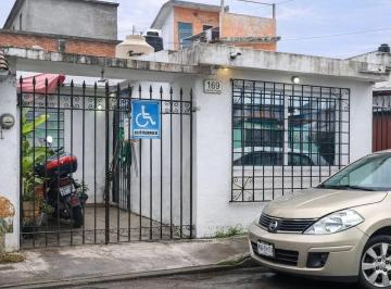 Casa · 90m² · 2 Recámaras · 1 Estacionamiento · Casa en Unidad Habitacional El Coyol