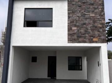 Casa de 3 habitaciones, Victoria · Casa en Venta, Residencial Serena