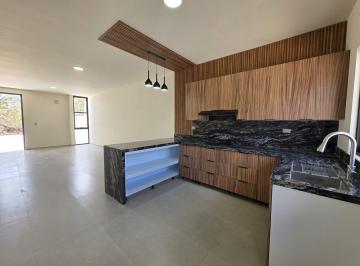 Casa en condominio · 122m² · 3 Recámaras · 1 Estacionamiento · Venta Casa 3 Recamaras 1 Planta Equipada, con Amenidades y Vigilancia en Privada Conkal