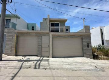 ffaebe2e2c1cf7952bff42dcbd8adb9c400d6b0490388e28b4296fcc33209779 · Cn Casa en Renta en Estrella del Pacifico