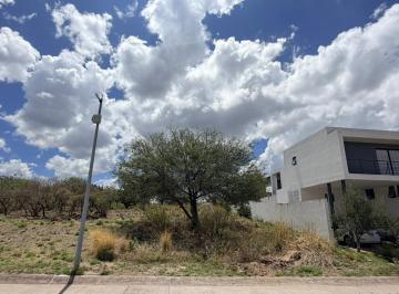 Terreno / Lote · Terreno en Venta, en Condominio Xiv