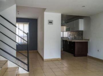 Casa de 3 habitaciones, Querétaro · Venta de Hermosa Casa en Fraccionamiento con Areas Verdes en Queretaro