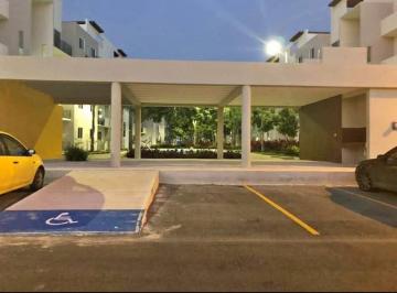 Departamento · 100m² · 3 Recámaras · 2 Estacionamientos · Se Renta Departamento Jardines del Sur 4 Av 135 Cancún Zona Sur