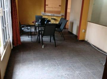 Casa de 4 habitaciones, Iztapalapa · Casa en Renta Tizoc Santiago