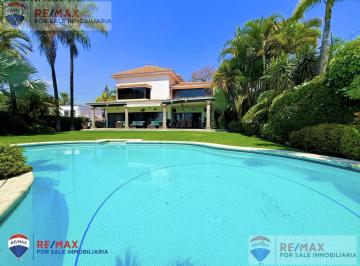 Venta de casa en fraccionamiento con alberca, Rancho Tetela, Cuernavaca, Morelos · Venta de Casa en Fraccionamiento con Alberca, Rancho Tetela, Cuernavaca, Morelos…clave 5472