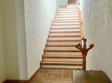 Casa · 400m² · 3 Recámaras · 3 Estacionamientos · Renta Casa en Vereda Snata Fe
