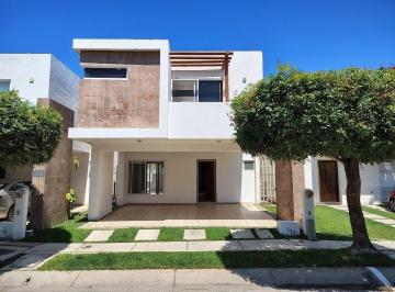 Casa en condominio de 3 habitaciones, Puerto Vallarta · Oportunidad * Casa en Venta Fracc Las Moras Puerto Vallarta