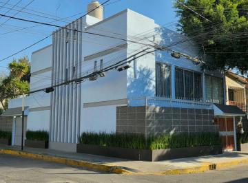 Casa · 420m² · 4 Recámaras · 3 Estacionamientos · Casa en Venta Jardines de Churubusco, Iztapalapa