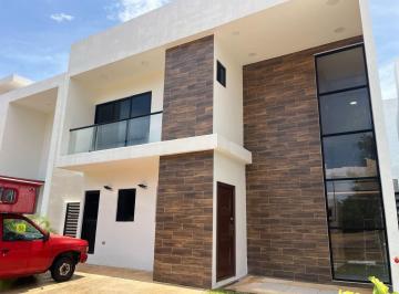Departamento · 120m² · 4 Recámaras · 2 Estacionamientos · Se Renta Departamento Rio Residencial Cancún, Av Huayacán y Av Colegios