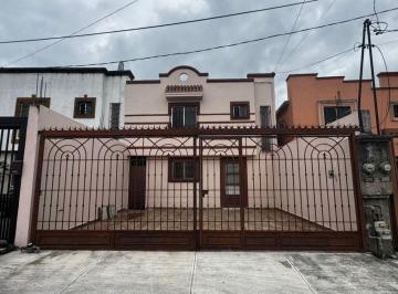Casa de 3 habitaciones, Guadalupe · Casa en Venta Colonia Camino Real, Guadalupe, Nuevo Leon