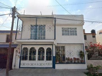 Casa de 4 habitaciones, Coacalco de Berriozábal · En Venta Casa en Coacalco, Bosques del Valle, Adjudicada Cerca de Parque Cosmopol