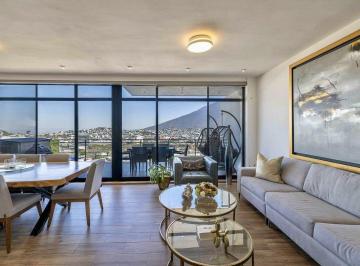 Casa · 475m² · 3 Recámaras · 2 Estacionamientos · Casa en Monterrey