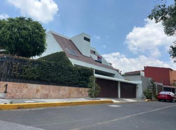 1 · Casa en Venta en Balcones de La Herradura, Huixquilucan, con Jardín