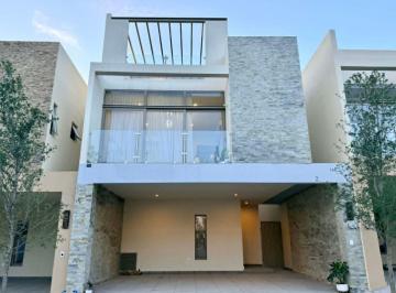 Casa de 3 habitaciones, Santiago · Casa en Venta en Los Cavazos, Reserva Constanza