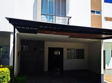 Casa de 3 habitaciones, Tlajomulco de Zúñiga · Casa en Venta Bellaterra Coto Fronda $3,700,000