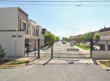Casa en condominio de 3 habitaciones, Saltillo · Casa en Venta en Saltillo, Coahuila. Clm