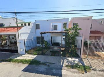 Casa de 3 habitaciones, Mérida · Casa en Venta en Chuburná de Hidalgo, Mérida, Yucatán Clj