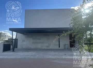 Casa · 3 Recámaras · 3 Estacionamientos · Casa en Venta, San Patricio, Lomas Norte, Campanario, Querétaro