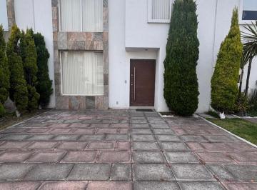 Casa · 185m² · 3 Recámaras · 2 Estacionamientos · Casa en Venta en Bo. La Magdalena, San Mateo Atenco, Edo. Mex