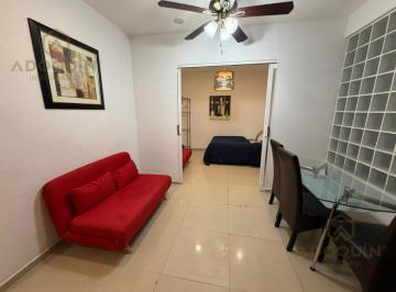 Departamento · 95m² · 2 Recámaras · 1 Estacionamiento · Renta Depar 2 Recs Alberca Palacio Municipal Playa del Carmen Centro