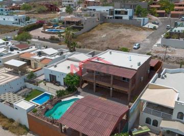 Foto principal · Casa Amueblada en Venta en Loma Bella San Carlos