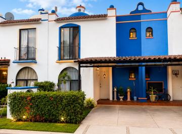 Casa de 4 habitaciones, Irapuato · Casa en Venta Oportunidad