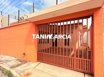 Casa de 2 habitaciones, Córdoba · Vendo Casa Amplia de 1 Nivel en Córdoba, Cerca del Cbtis de Córdoba.