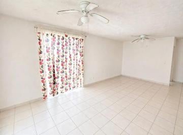 1 · ?venta de Departamento en Zona Diamante Para Inversión