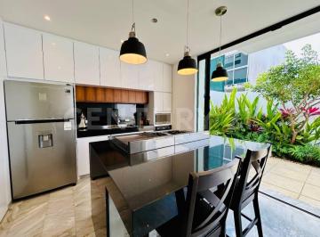 Casa · 270m² · 5 Recámaras · 2 Estacionamientos · Casa en Venta Residencial Rio - Paneles Solares