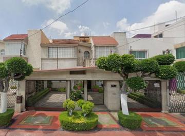 Casa de 4 habitaciones, Naucalpan de Juárez · Casa en Venta en La Alteza, Naucalpan