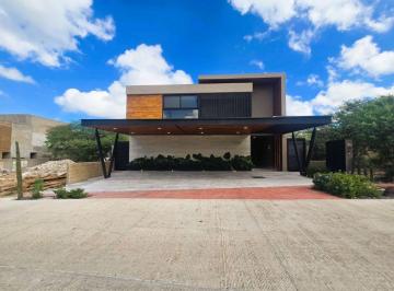 Casa en condominio de 4 habitaciones, Querétaro · Espectacular Residencia en Venta en El Condominio Terral, Altozano️!