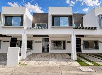 Casa de 3 habitaciones, Benito Juárez · Casa en Renta Jardines del Sur 4, Cancún Modelo Noni