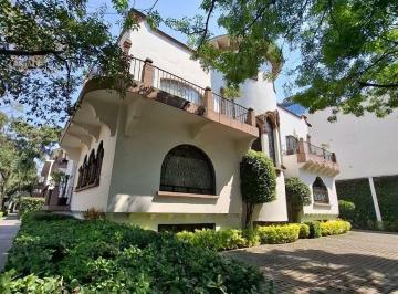 Casa de 10 habitaciones, Miguel Hidalgo · Casa con Uso de Suelo en Venta (Polanco)