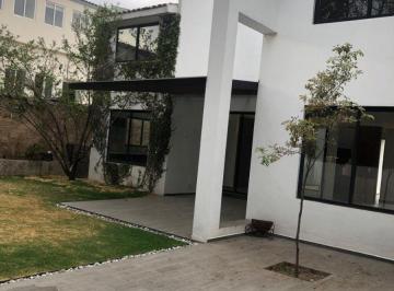 Casa en condominio de 3 habitaciones, Atizapán de Zaragoza · Casa en Bosque Esmeralda con Amplio Jardín y Terraza con Pérgola