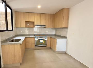 Casa de 3 habitaciones, Puebla · Casa en Renta en Chapulco Cerca de Los Heroes con Recamara en Planta Baja